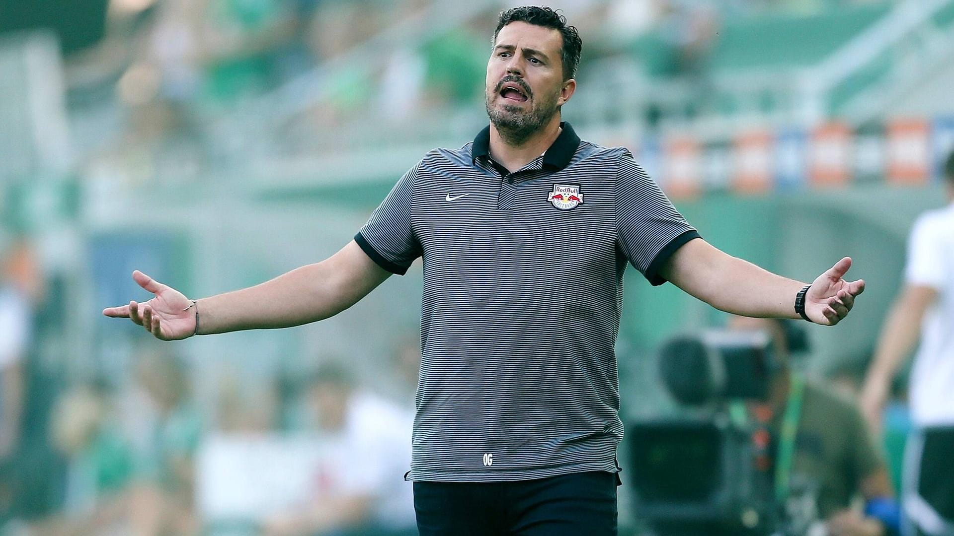Oscar Garcia macht seinem Unmut Luft.