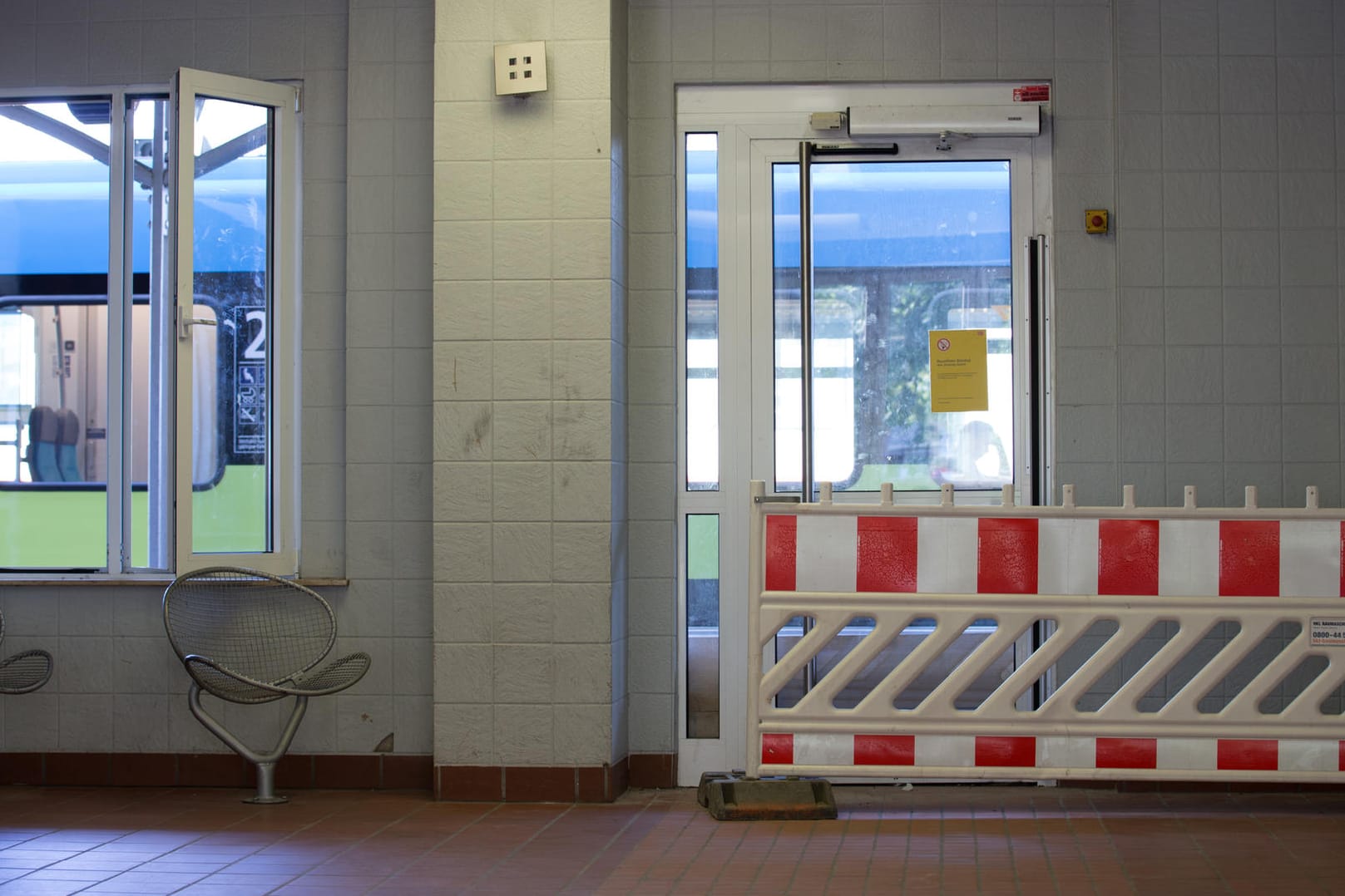 Am Bahnhof Bad Bentheim lassen sich die Türen zum Bahnsteig seit April nicht mehr öffnen.