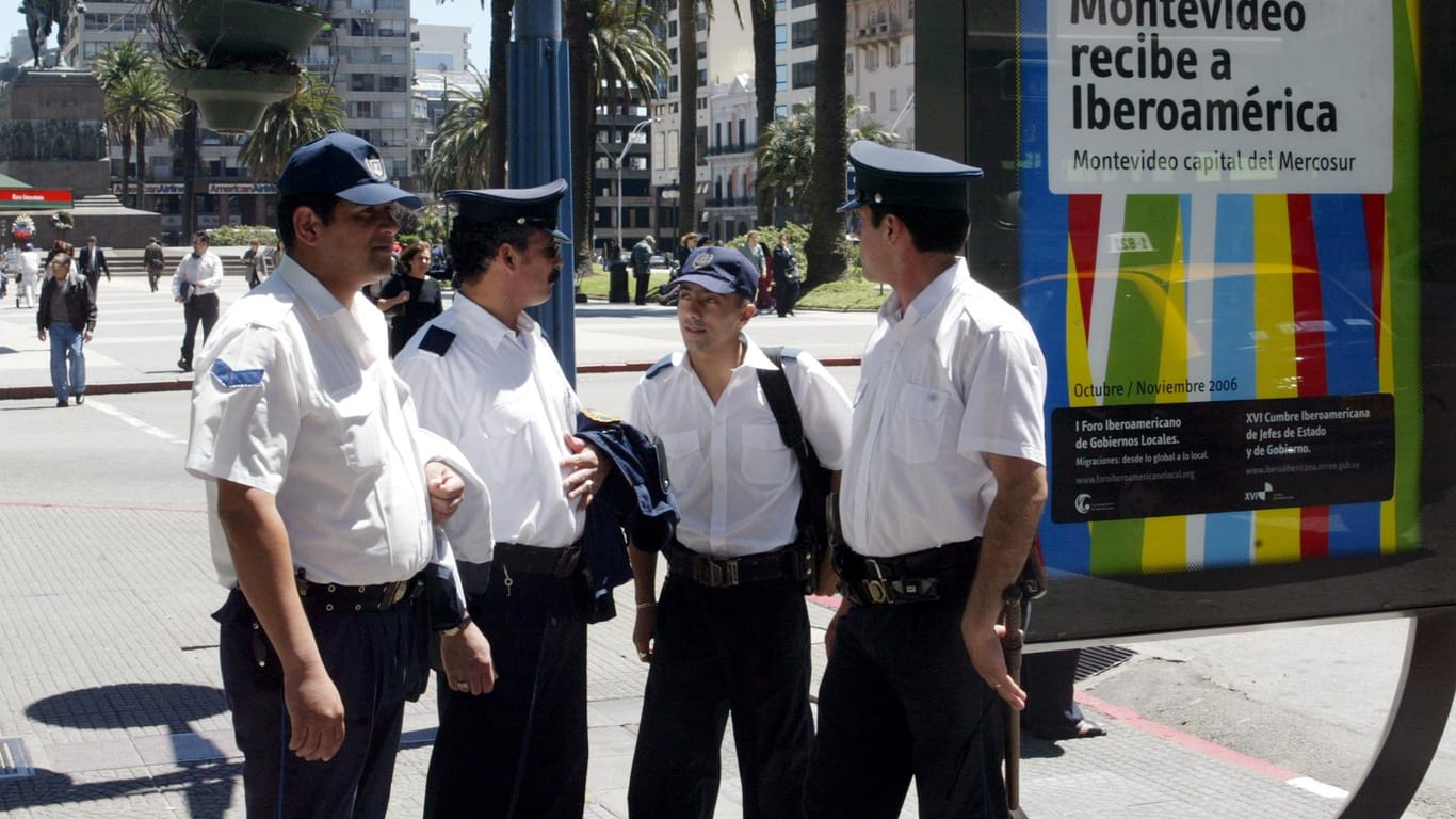 Polizisten in Montevideo, der Hauptstadt von Uruguay (Symbolbild).