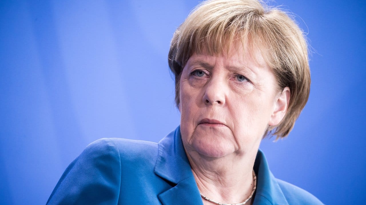 Bundeskanzlerin Angela Merkel. Bundeskanzlerin Angela Merkel.
