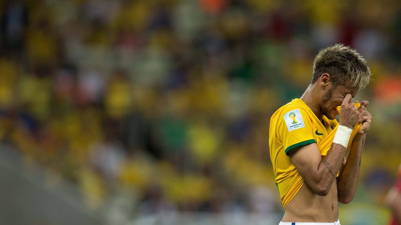 Neymar vergießt bittere Tränen bei der WM 2014.