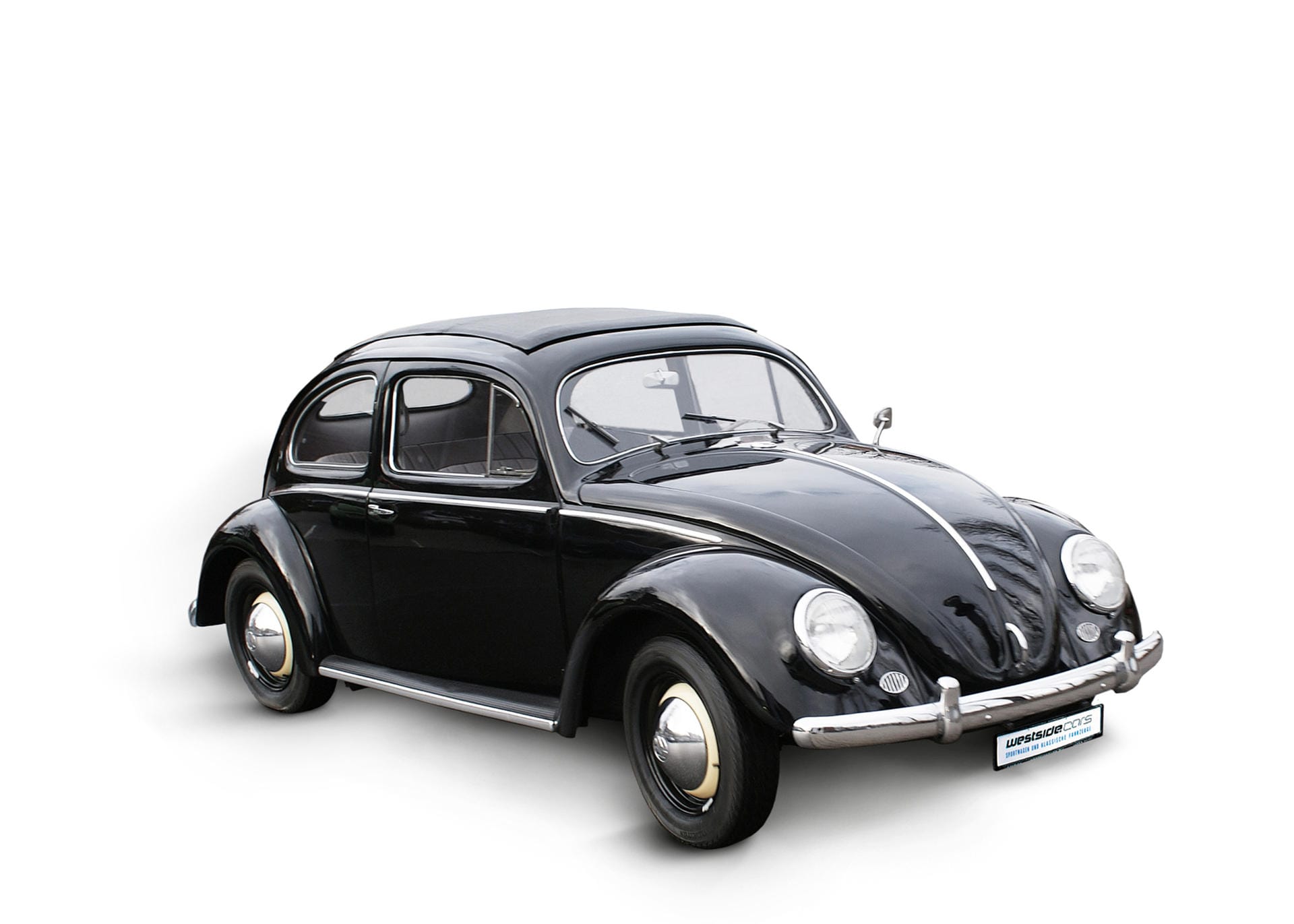 Der VW Käfer "Ovali" mit Faltdach stammt aus dem Baujahr 1953 – Tchibo hat ihn für 24.900 Euro im Programm.