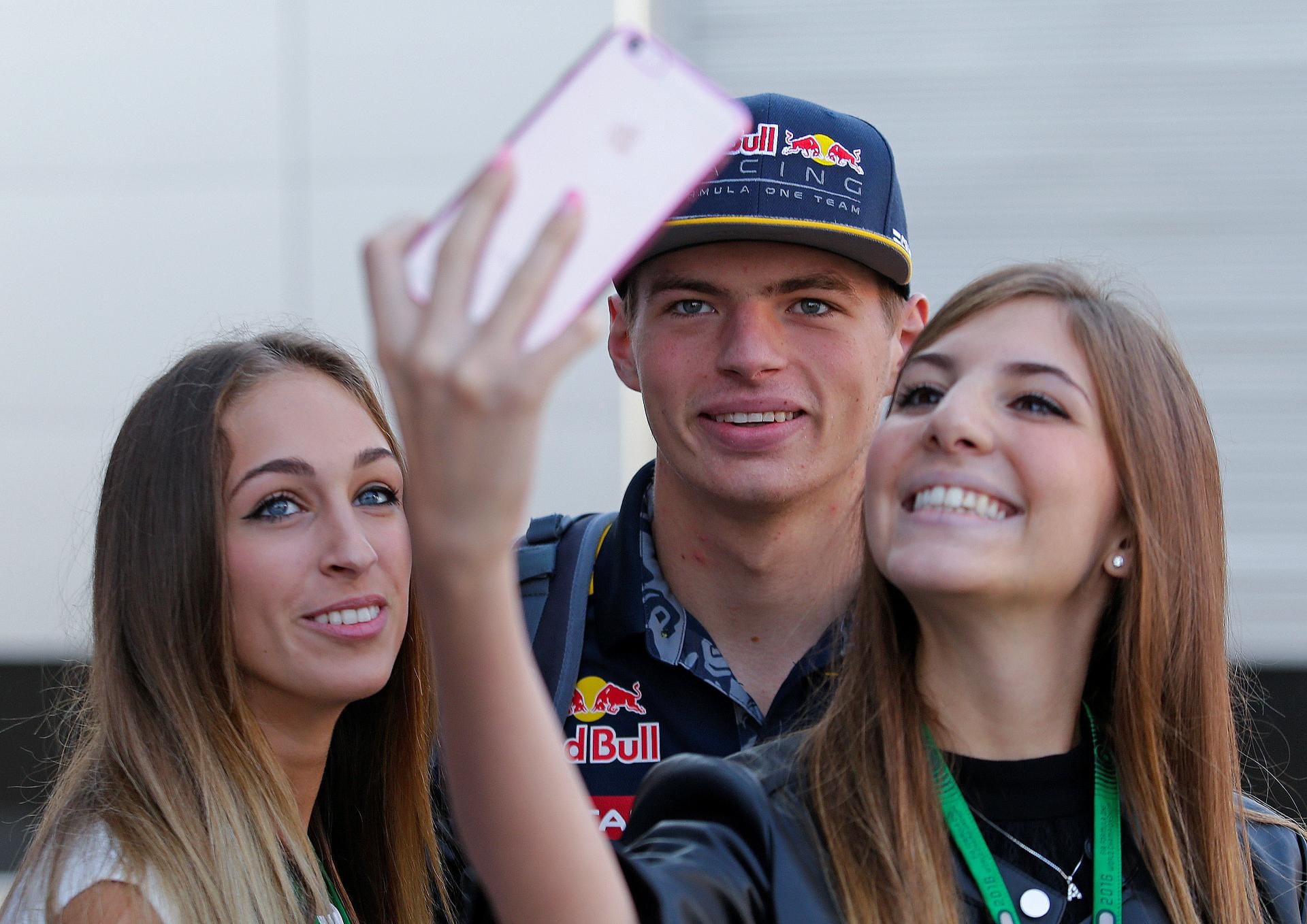 Beliebter Selfie-Partner: Max Verstappen.