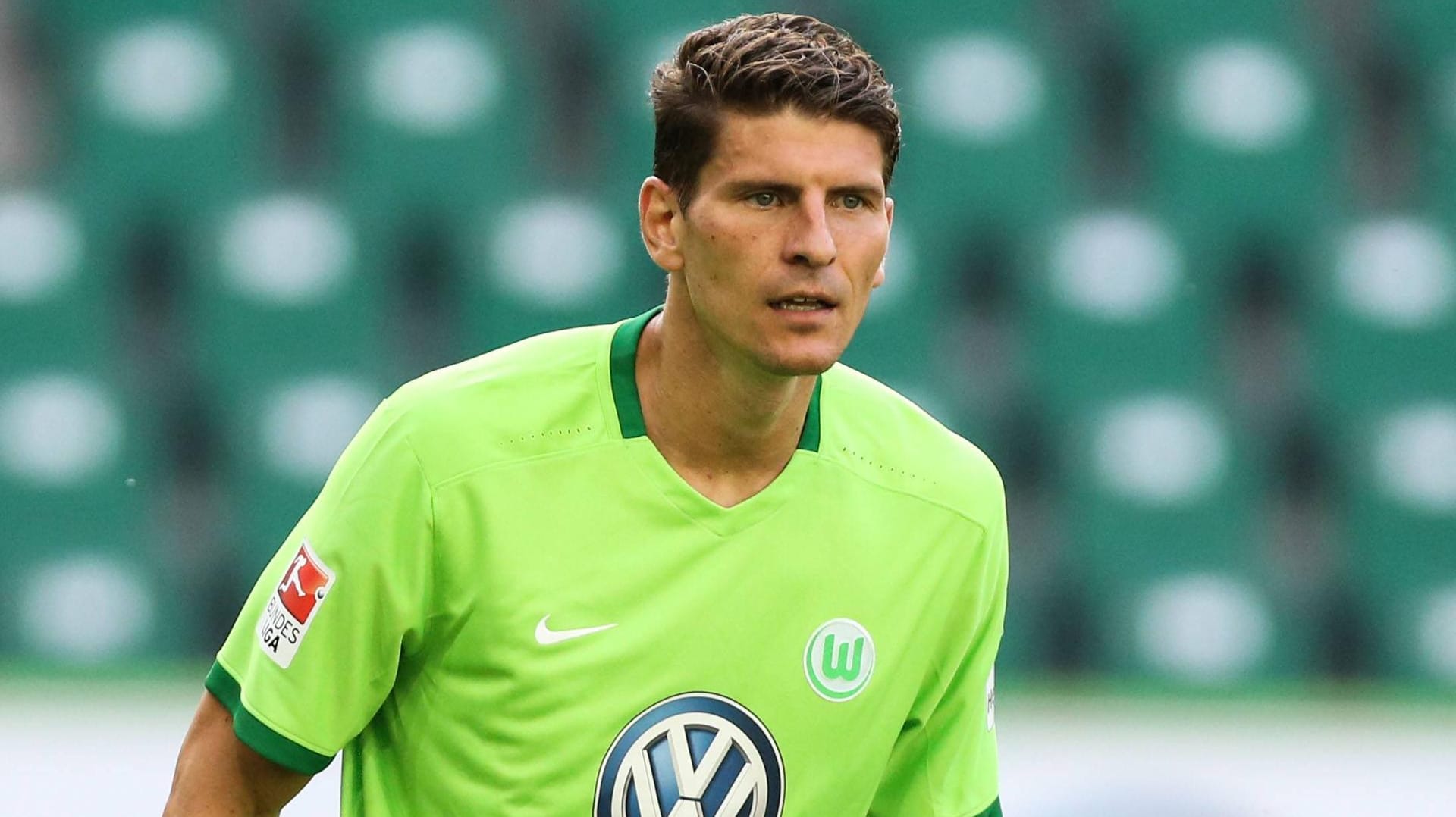 Fiebert seinem Bundesliga-Comeback entgegen: Wolfsburgs Mario Gomez. Fiebert seinem Bundesliga-Comeback entgegen: Wolfsburgs Mario Gomez.