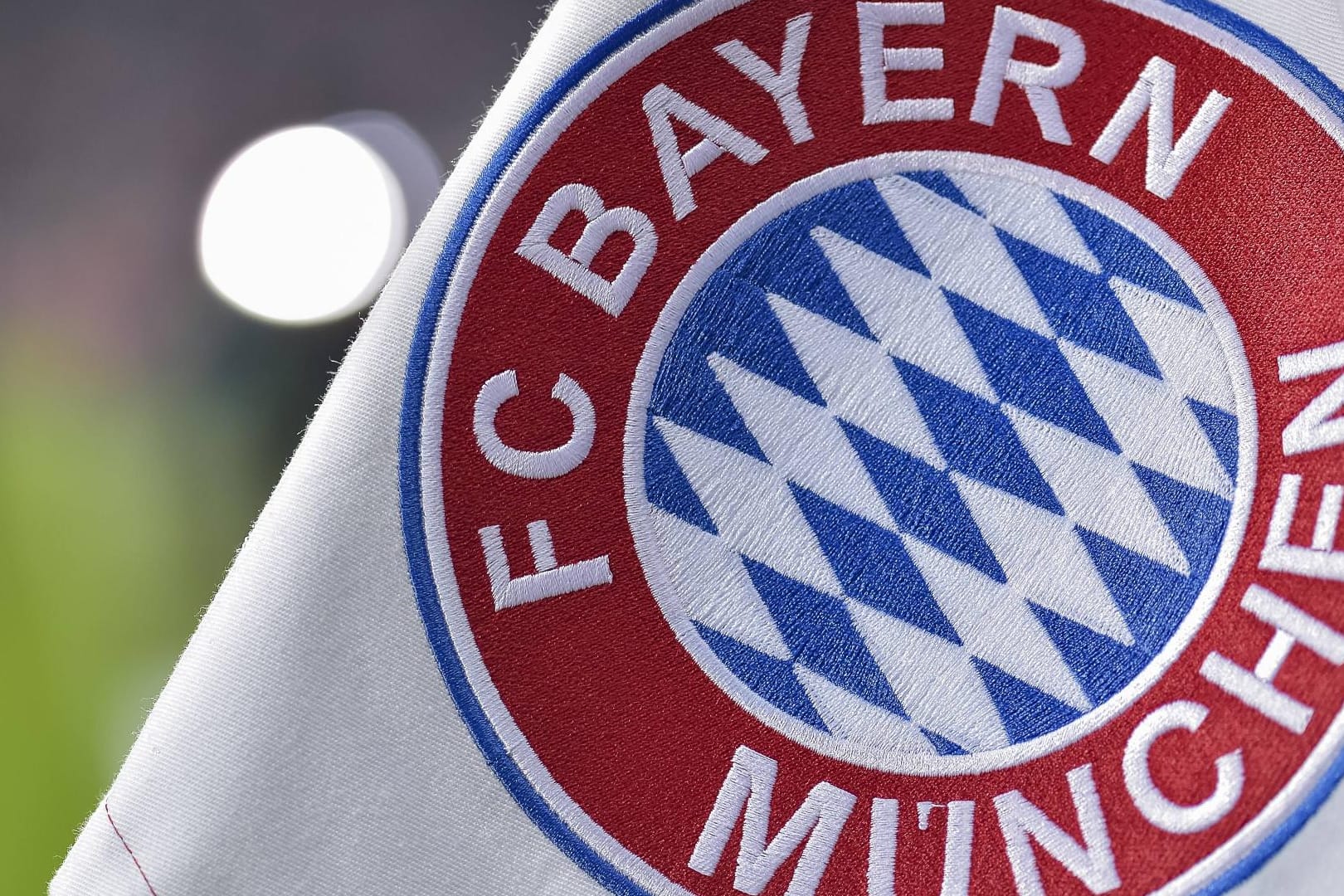 Das Vereinslogo des FC Bayern München.