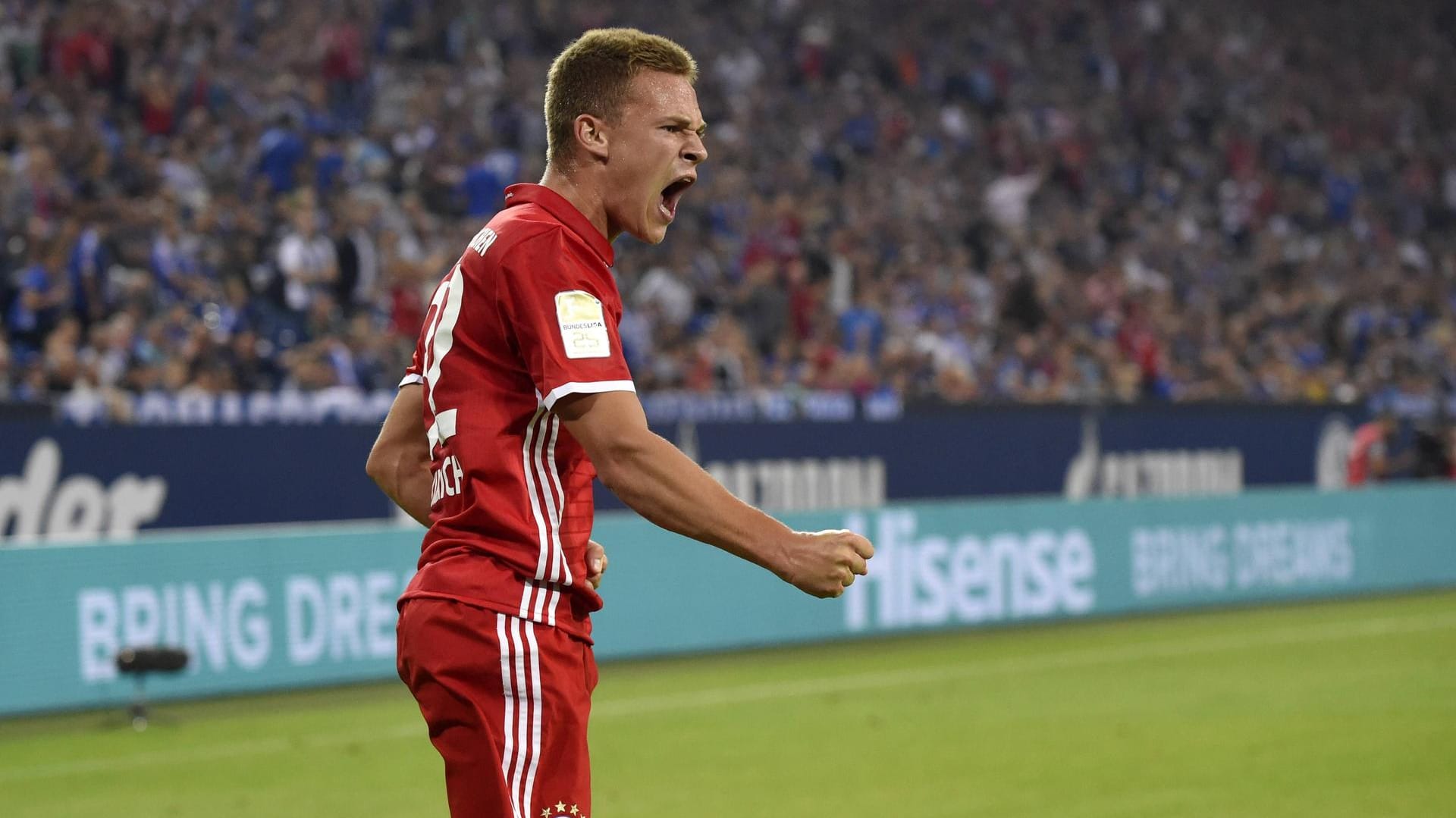 Joshua Kimmich entschied mit seinem Treffer zum 2:0 für den FC Bayern die Partie auf Schalke.