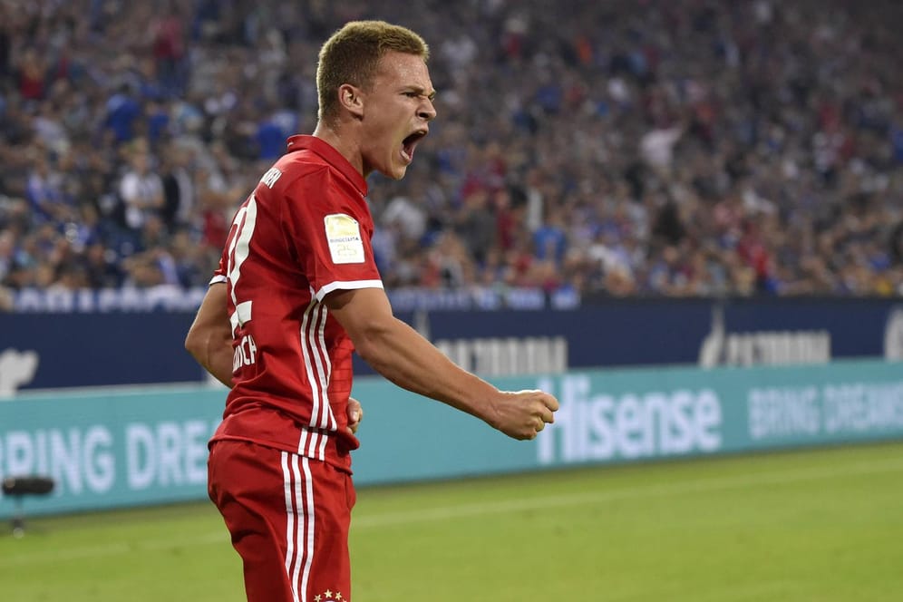 Joshua Kimmich entschied mit seinem Treffer zum 2:0 für den FC Bayern die Partie auf Schalke.