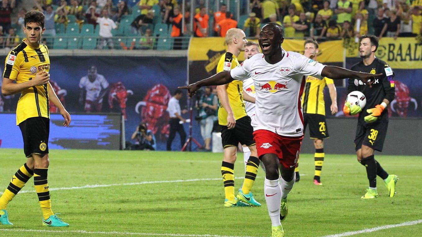 Naby Keita von RB Leipzig bejubelt den Siegtreffer gegen Borussia Dortmund.