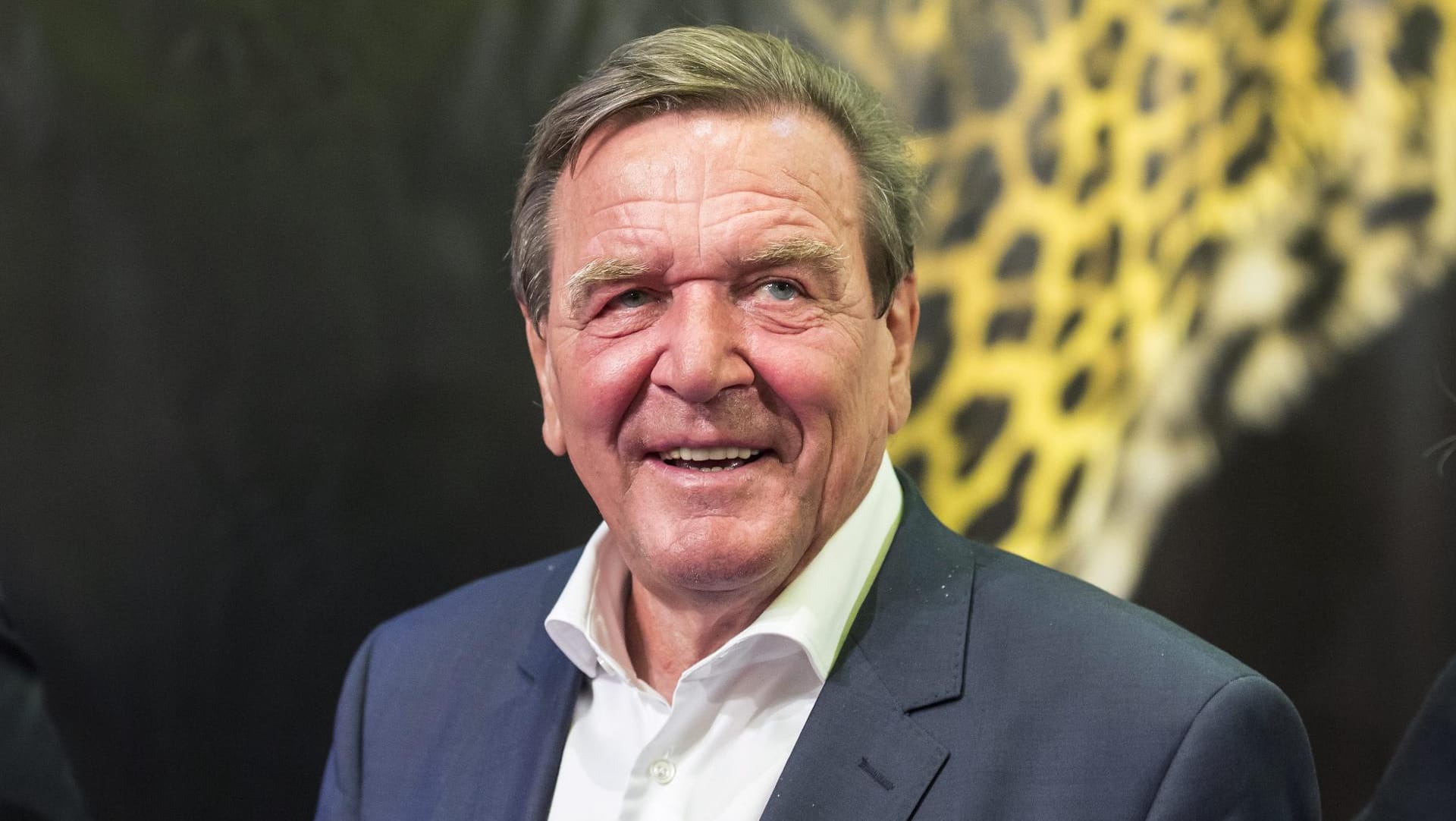 Gerhard Schröder beendet seine Tätigkeit für die Rothschild-Bank.