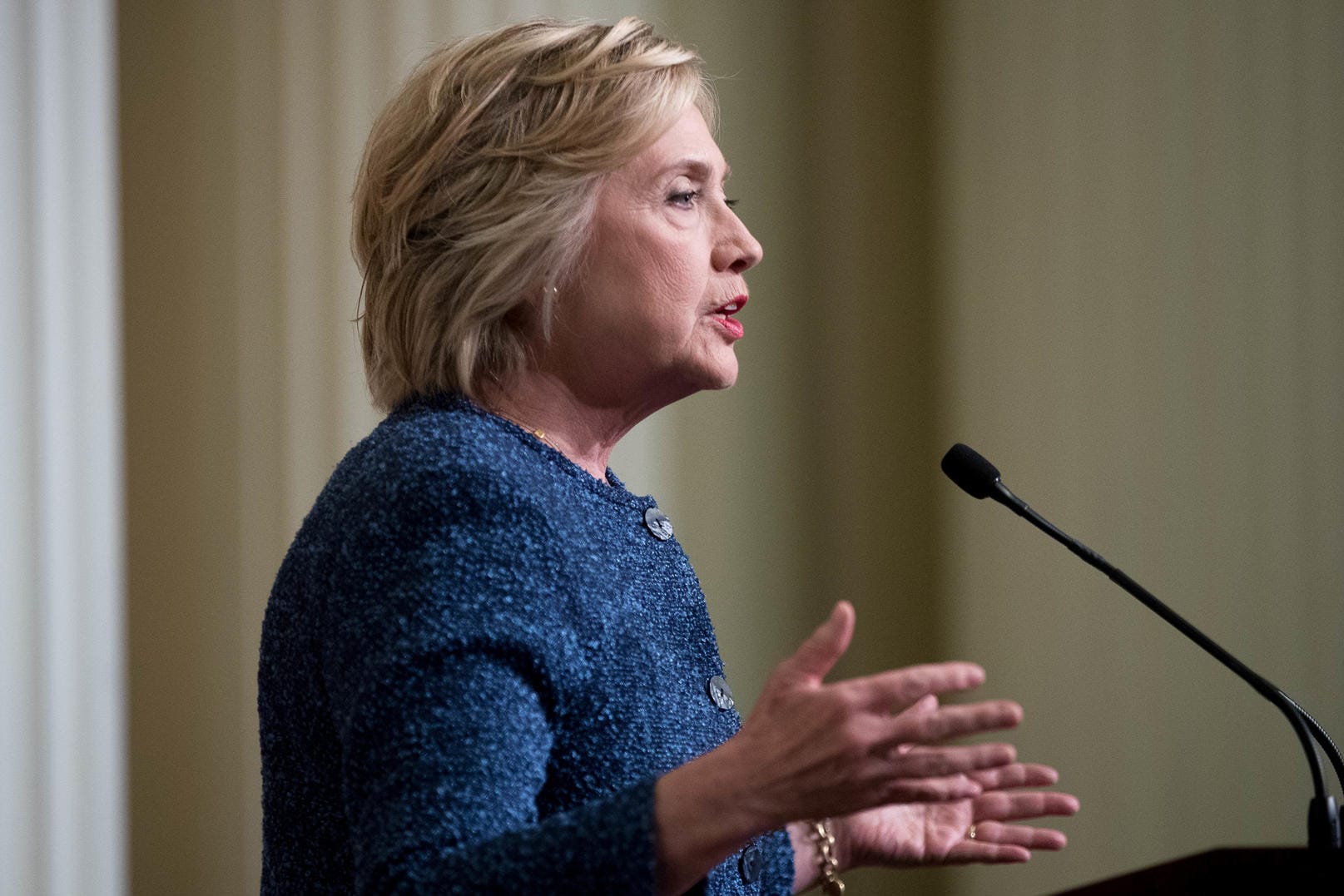 Hillary Clinton ist mitten im Wahlkampf erkrankt.