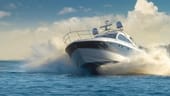 Um ein Motorboot führen zu dürfen, ist an der Küste der Sportbootführerschein See nötig. Wer auf Flüssen oder Binnenseen herumkurven will, braucht dazu den Sportbootführerschein Binnen unter Motor.