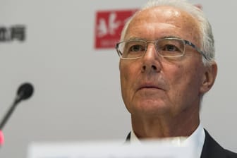 Franz Beckenbauer soll als WM-OK-Chef 2006 ein Millionen-Honorar erhalten haben.