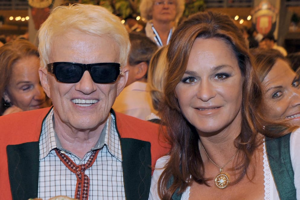 Heino und Andrea Berg feiern auf dem Oktoberfest.