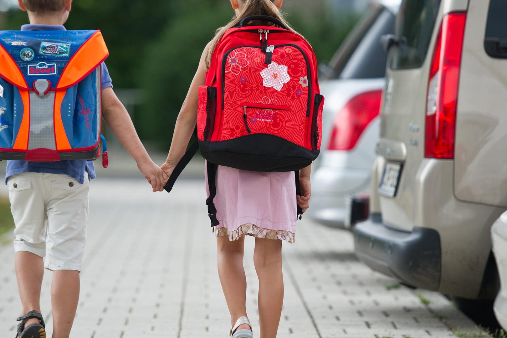 Aktionswochen sollen tausende Schüler animieren, zu Fuß zur Schule zu gehen.