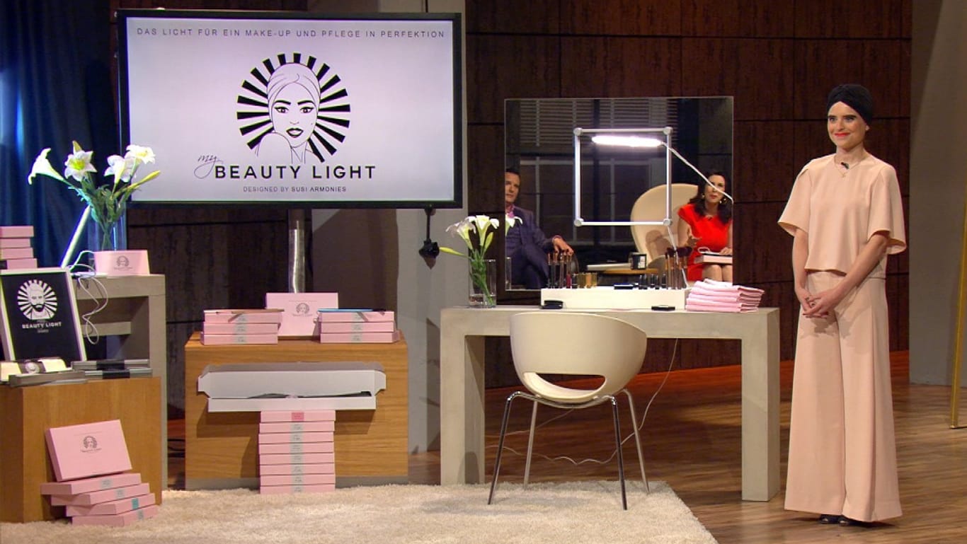 "My Beauty Light": Gründerin Susie Armonies hat LED-Schminkleuchten erfunden.