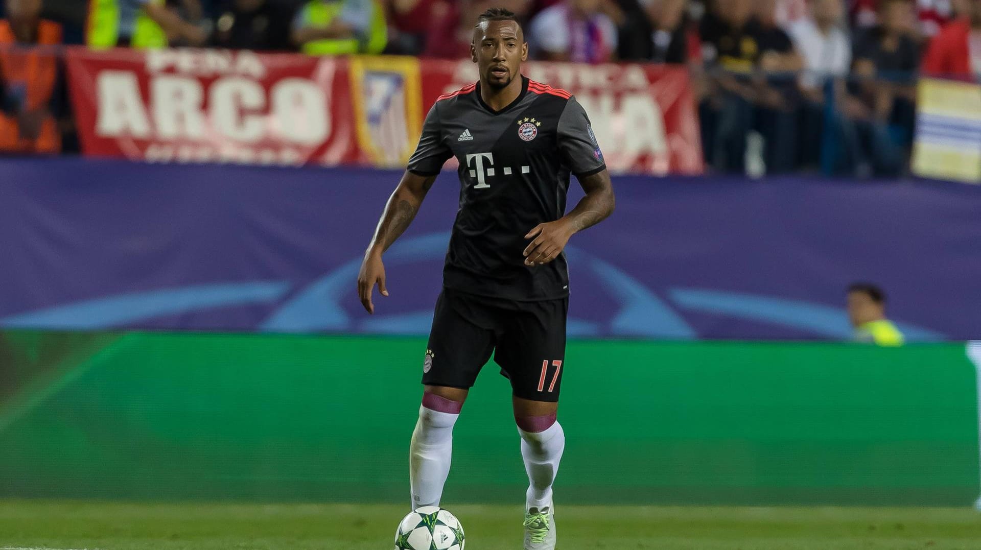 Jerome Boateng sah im Spiel gegen Atletico Schwächen im Angriff und im Spielaufbau. Jerome Boateng sah im Spiel gegen Atletico Schwächen im Angriff und im Spielaufbau.