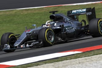 Lewis Hamilton präsentiert sich in Malaysia ist starke Form.
