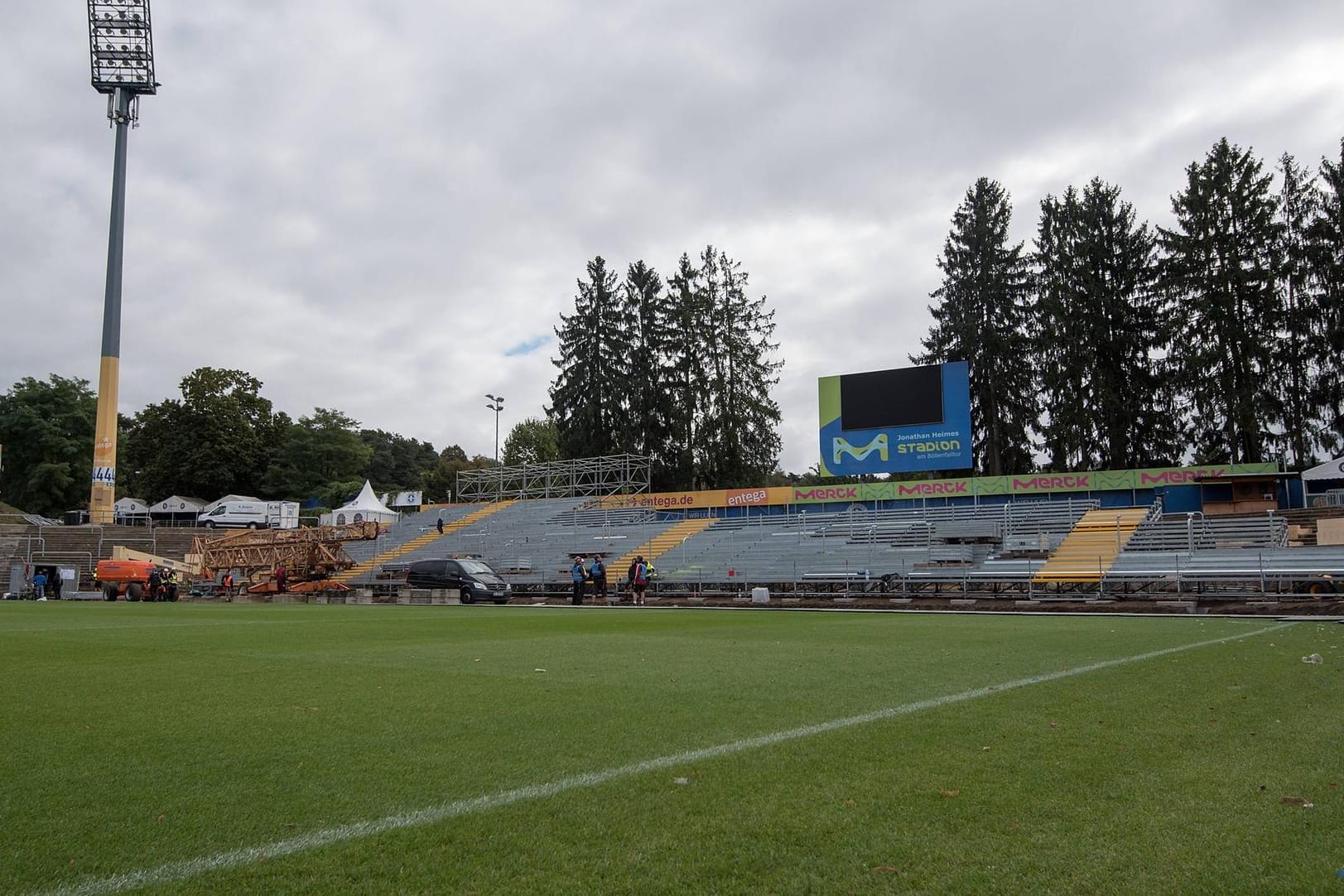 Baustelle Bölle: Das Jonathan-Heimes-Stadion wird zwar nicht umgebaut, aber modernisiert.
