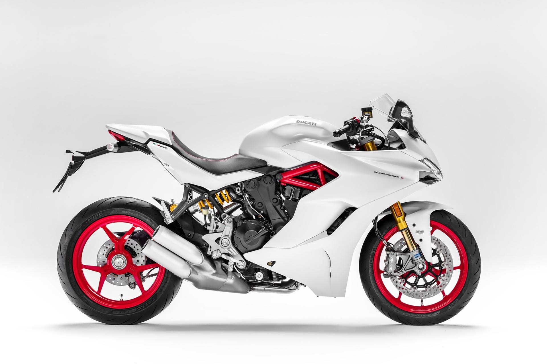 Neue Ducati SuperSport: Das Triebwerk weist 937 Kubikzentimeter Hubraum auf, aus denen eine Leistung von 113 PS resultiert.