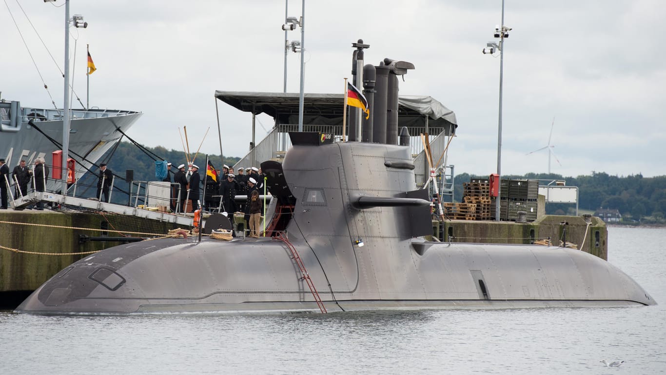 Das neue U-Boot "U36" der Marine.