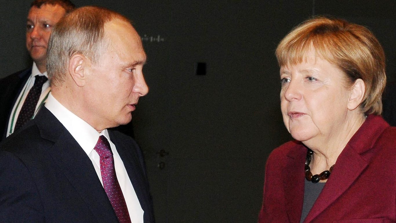 Wladimir Putin wurde in Berlin von Angela Merkel empfangen.