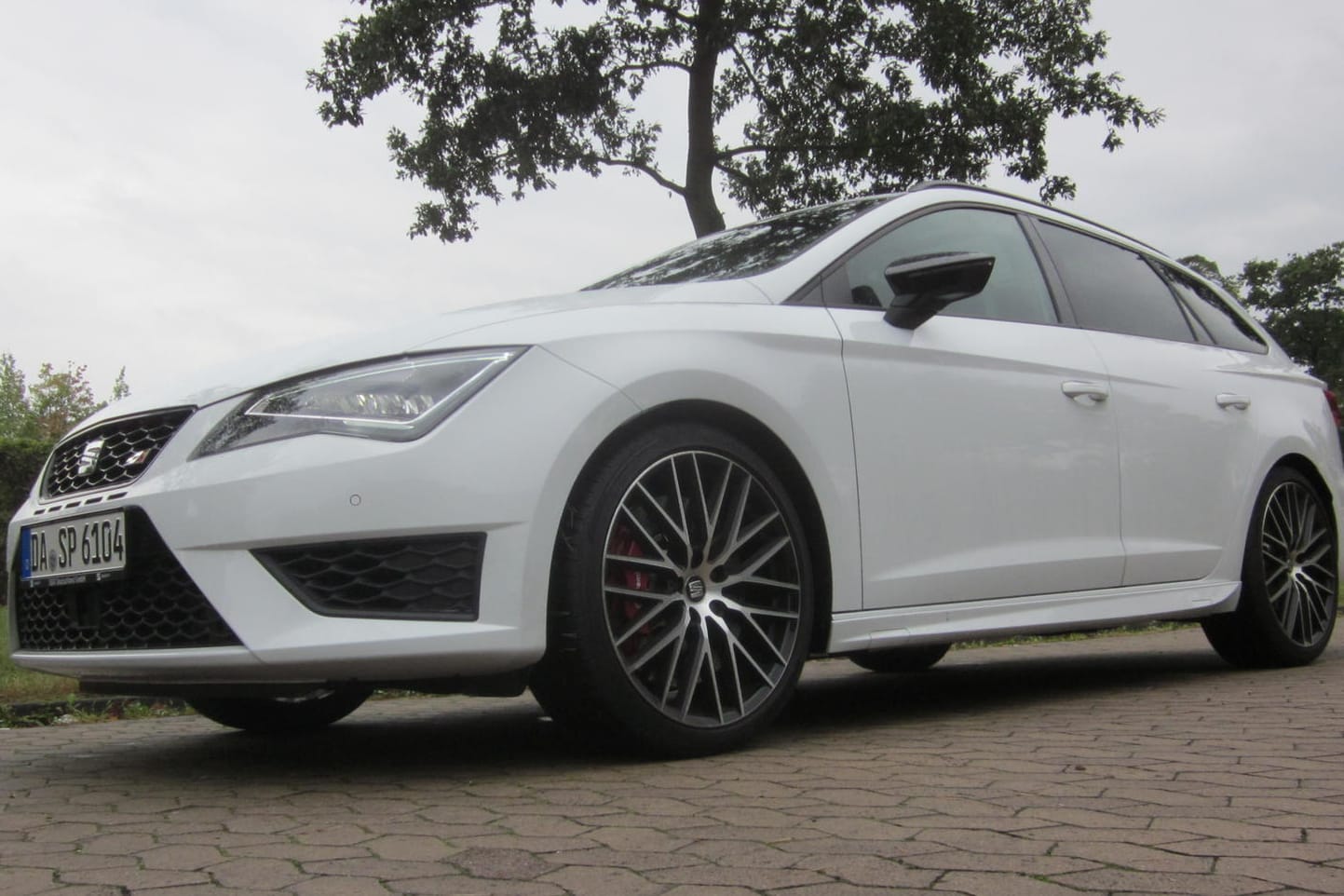 Seat Leon ST Cupra 290 - schneller Transporter mit viel Komfort.