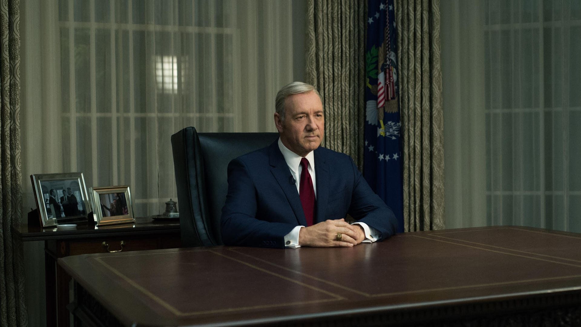 Edler Zwirn aus Metzingen: Präsident Frank Underwood trägt seit Staffel vier feine Made-to-Measure Anzüge von Hugo Boss.