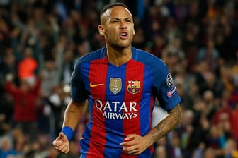 Neymar hat seinen Vertrag beim FC Barcelona bis 2021 verlängert.