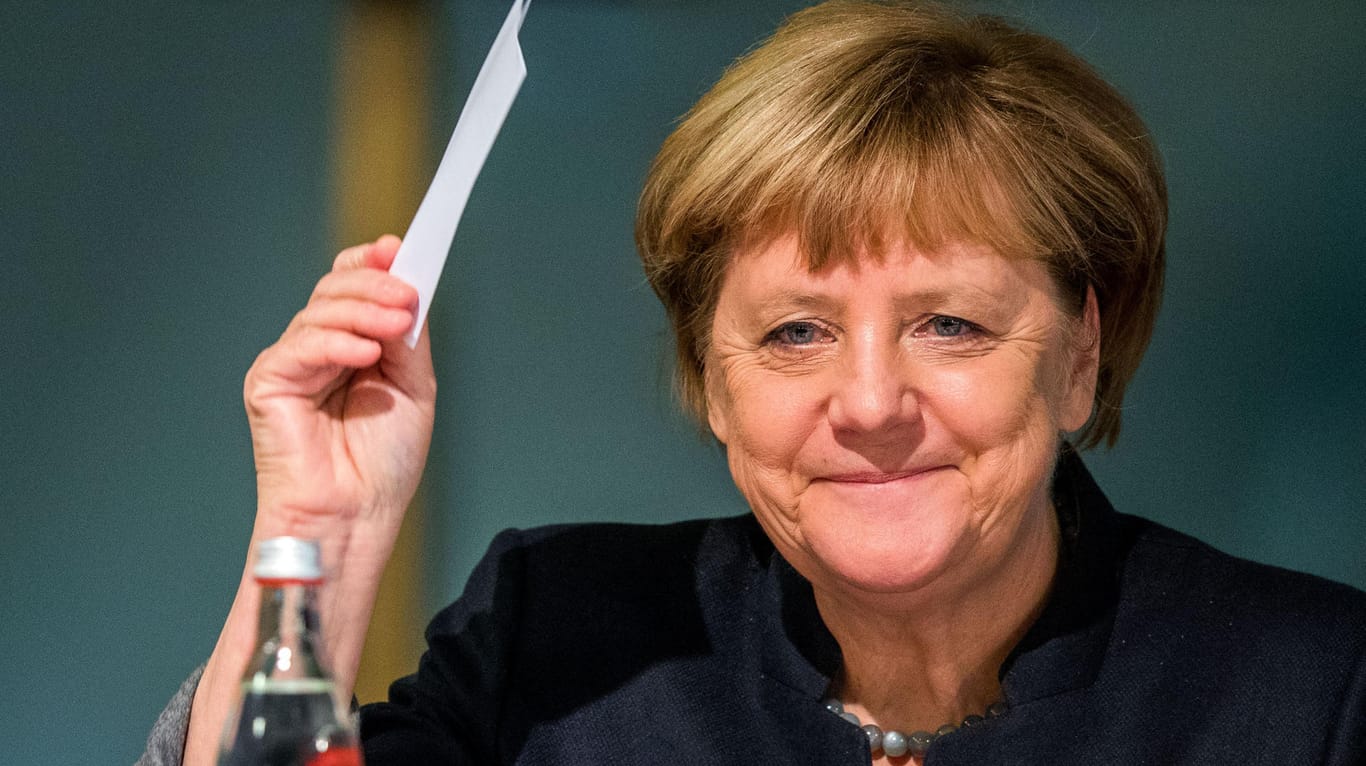 Angela Merkel (CDU) kann bei einer erneuten Kanzlerkandidatur nun doch auf Unterstützung aus Reihen der Schwesterpartei hoffen.