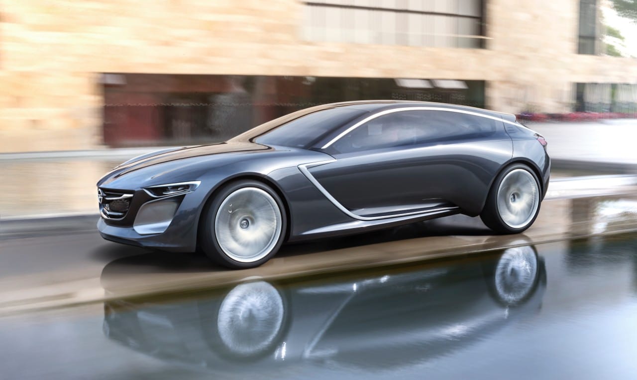 Das Design orientiert sich auch an der Studie Monza Concept von 2013.