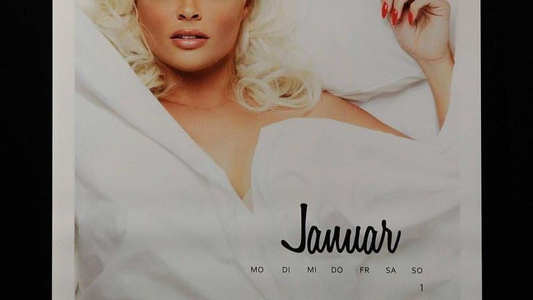 Neuer Kalender: Daniela Katzenberger posiert als Monroe