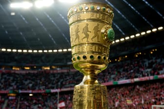 Objekt der Begierde: Noch 16 Teams haben die Chance, in dieser Saison den DFB-Pokal zu gewinnen.