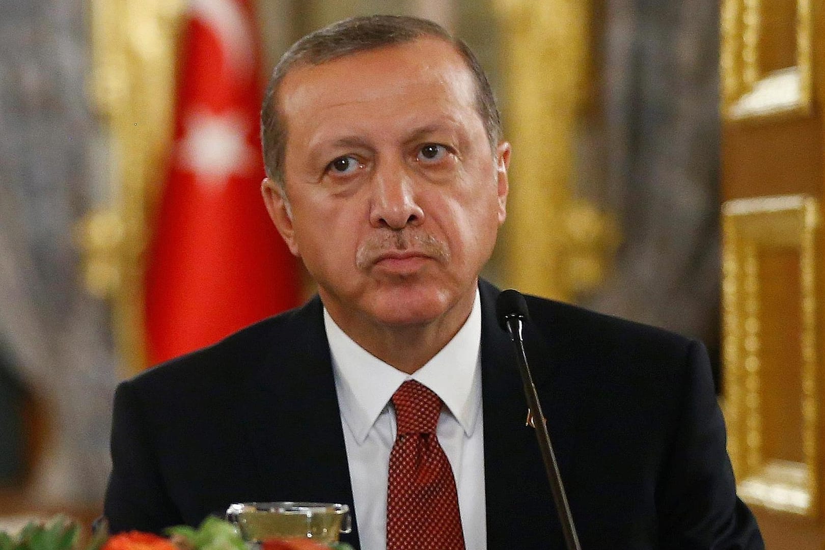 Recep Tayyip Erdogan ist jedes Mittel recht: Nach dem gescheiterten Putschversuch geht die türkische Regierung weiter mit voller Härte gegen Oppositionelle vor.