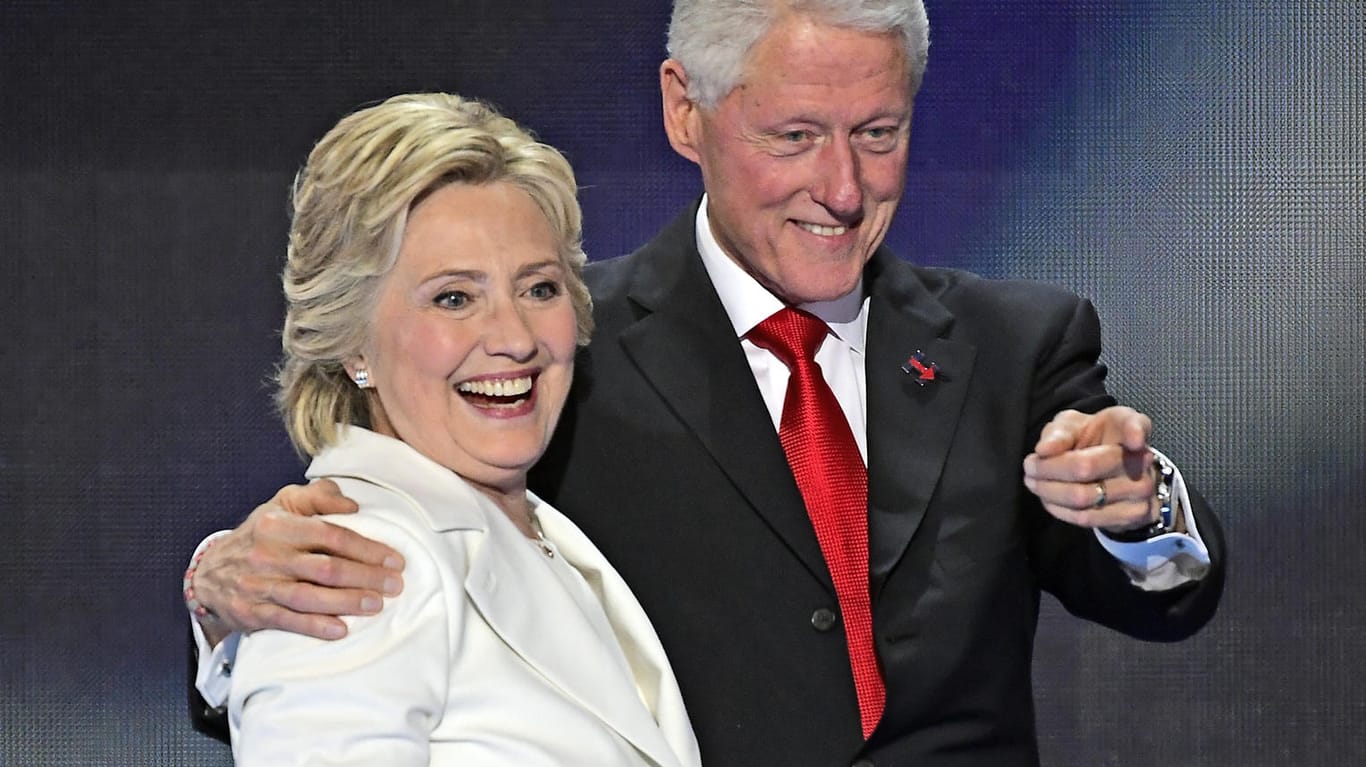 Hillary und Bill Clinton bei einem gemeinsamen Wahlkampfauftritt.