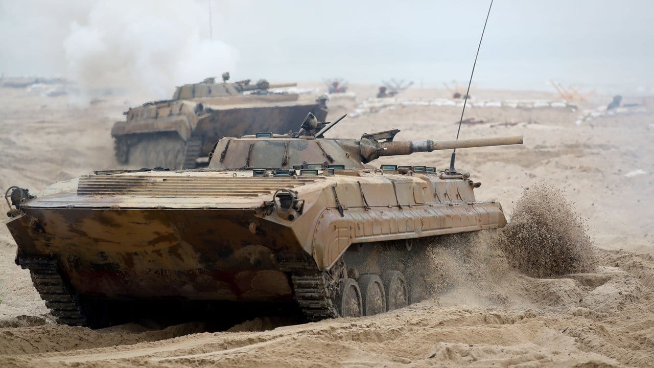 Ein polnischer Panzer beim Nato-Manöver "Baltops". Ein polnischer Panzer beim Nato-Manöver "Baltops".