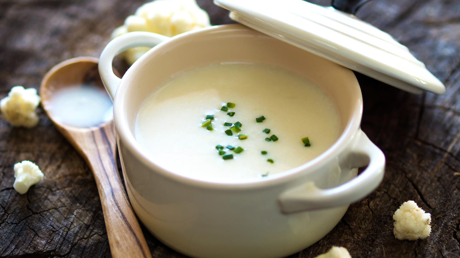 Eine Blumenkohlcremesuppe ist schnell gemacht.