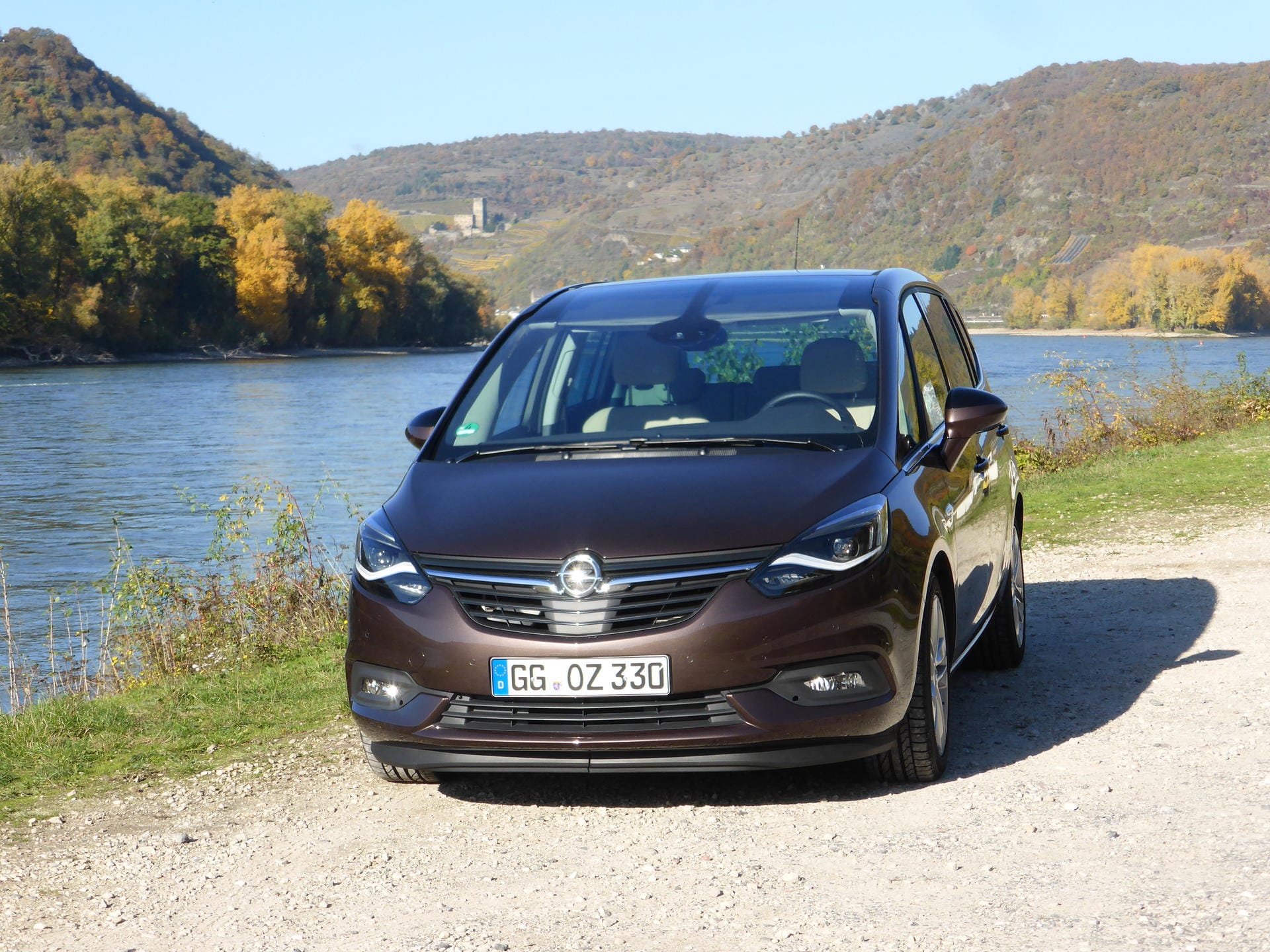Obwohl Vans ja ein bisschen aus der Mode gekommen sind, ist man mit dem Opel Zafira als "Transporter" bestens bedient.