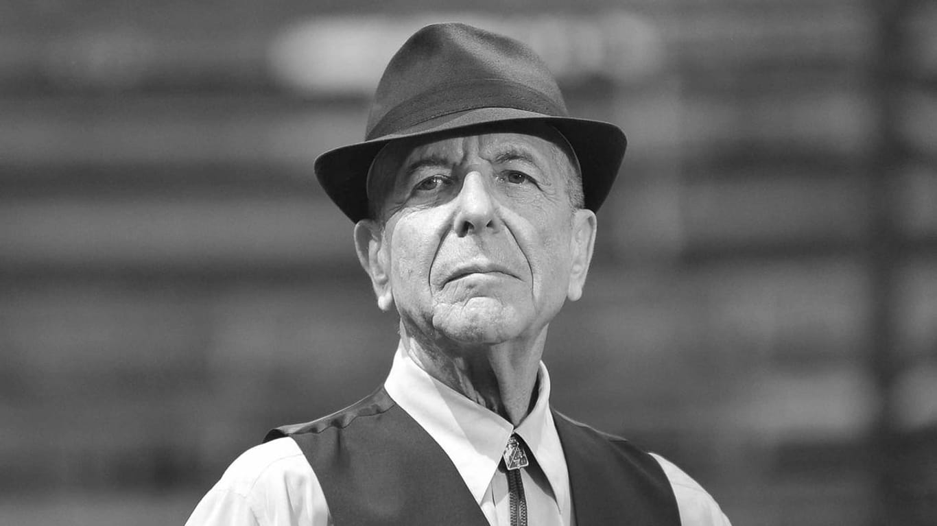 Bis ins hohe Alter stand er gerne auf der Bühne: Leonard Cohen 2009 im französischen Nîmes.