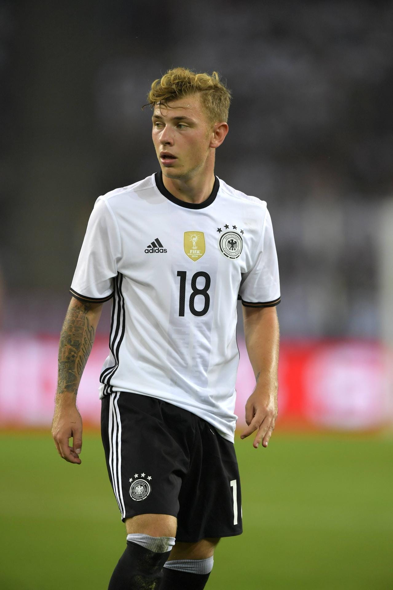 Max Meyer: Der Schalker durfte die letzten zwanzig Minuten ran, ein Treffer gelang dem 21-Jährigen aber nicht mehr. Note: 2,5 Max Meyer: Der Schalker durfte die letzten zwanzig Minuten ran, ein Treffer gelang dem 21-Jährigen aber nicht mehr. Note: 2,5