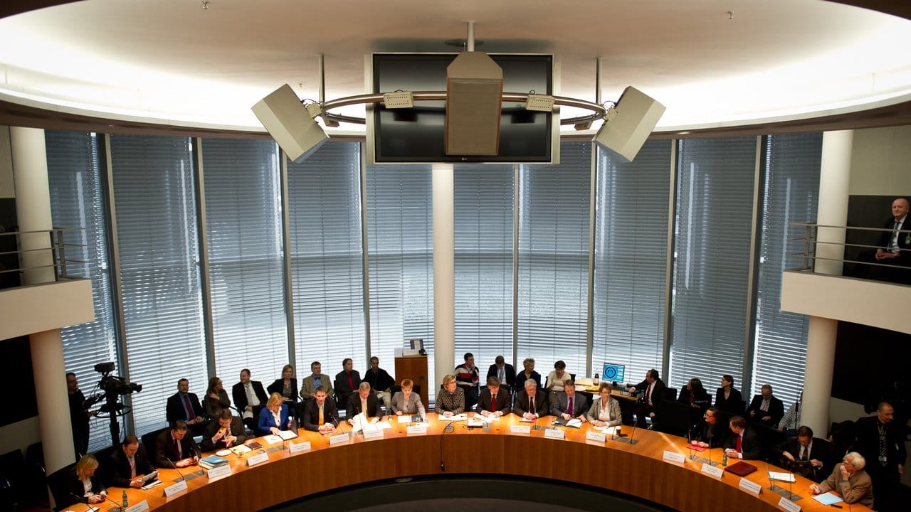 Der NSA-Untersuchungsausschuss trifft sich in Berlin.