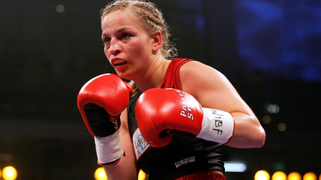 Regina Halmich war von 1995 bis 2007 Boxweltmeisterin des WIBF.
