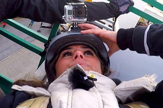 Sarah Lombardi brach in der TV-Show "Crash Test Promis" wegen ihrer Mutprobe in Tränen aus.