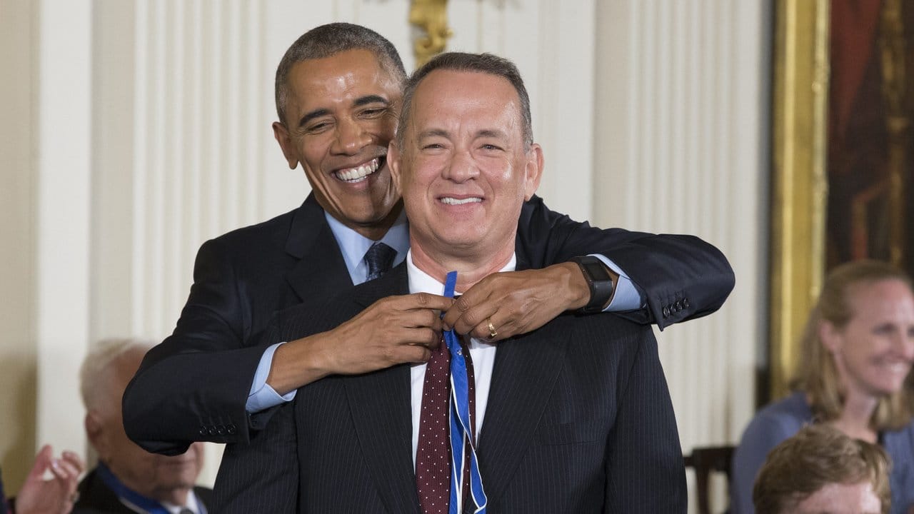 Barack Obama verlieh die Presidential Medal of Freedom an Tom Hanks.