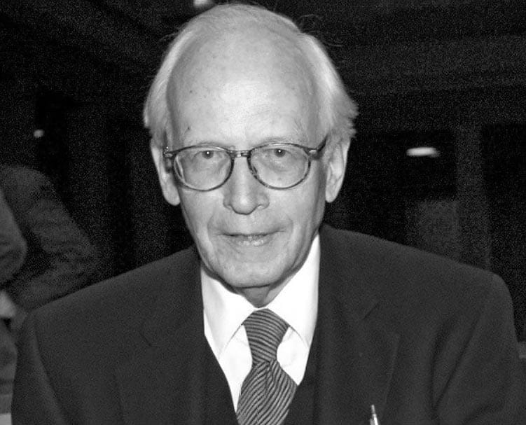 Er war einer der bekanntesten, aber auch umstrittensten Historiker der deutschen Nachkriegsgeschichte: Am 18. August 2016 starb Ernst Nolte in Berlin im Alter von 93 Jahren.