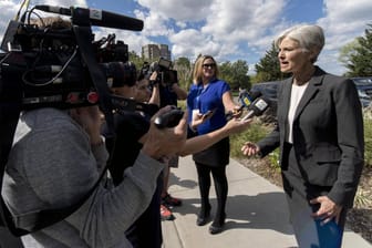 Die unterlegene Präsidentschaftskandidatin der US-Grünen, Jill Stein, (hier noch im September im Wahlkampf) sammelt Geld für eine Neuauszählung von Stimmen.