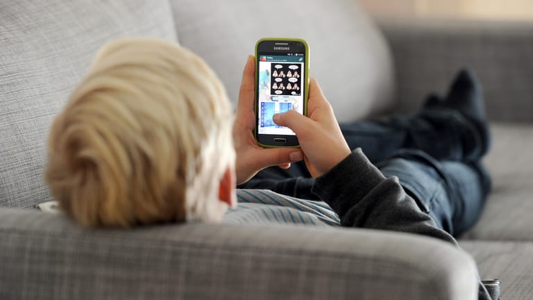 Wann sind Kinder reif fürs Smartphone?