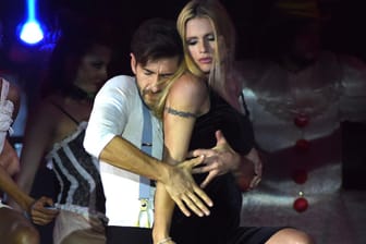 Michelle Hunziker tanzt in italienischer TV-Show.