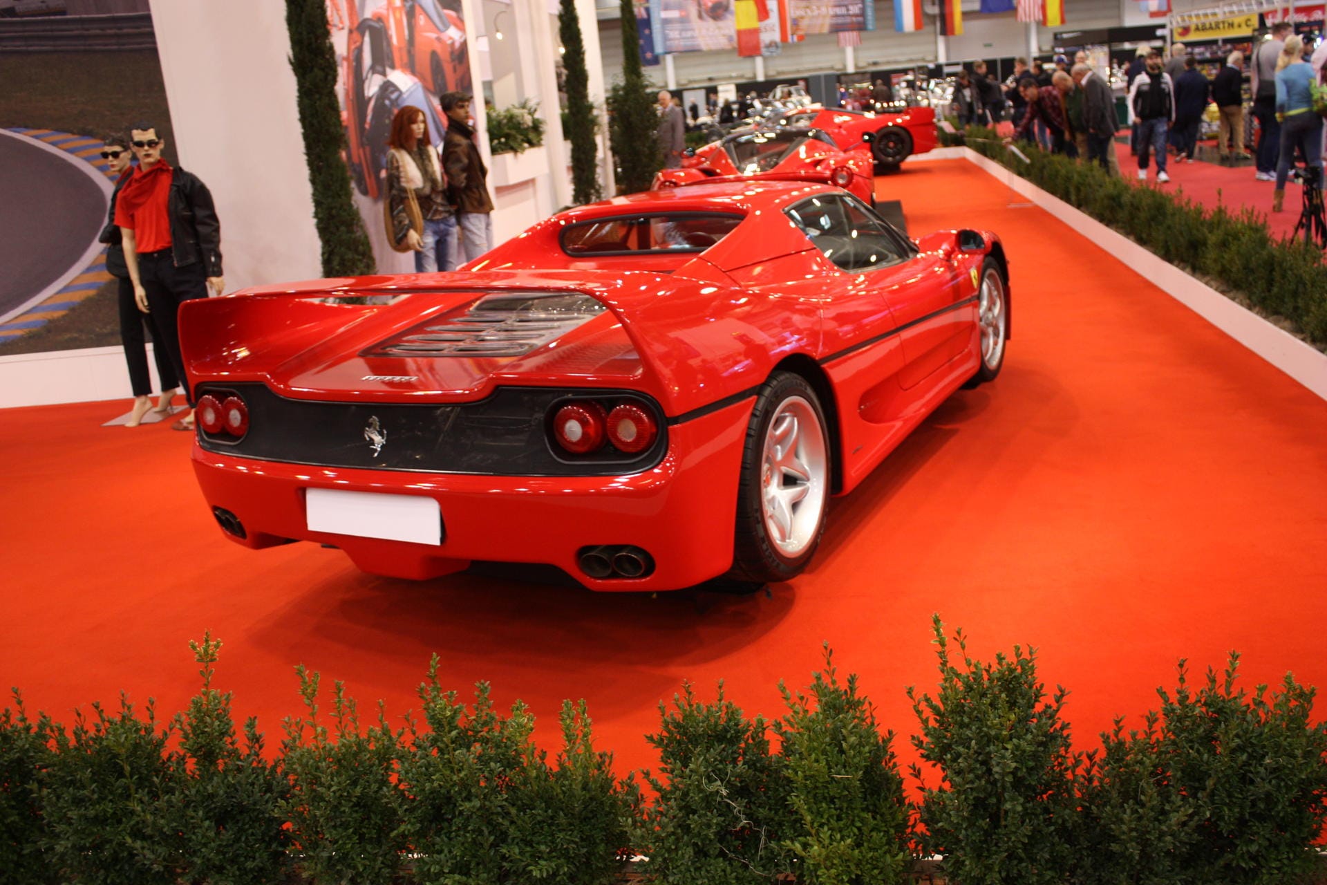 Ferrari F50 - der F40 steht in Halle 3.