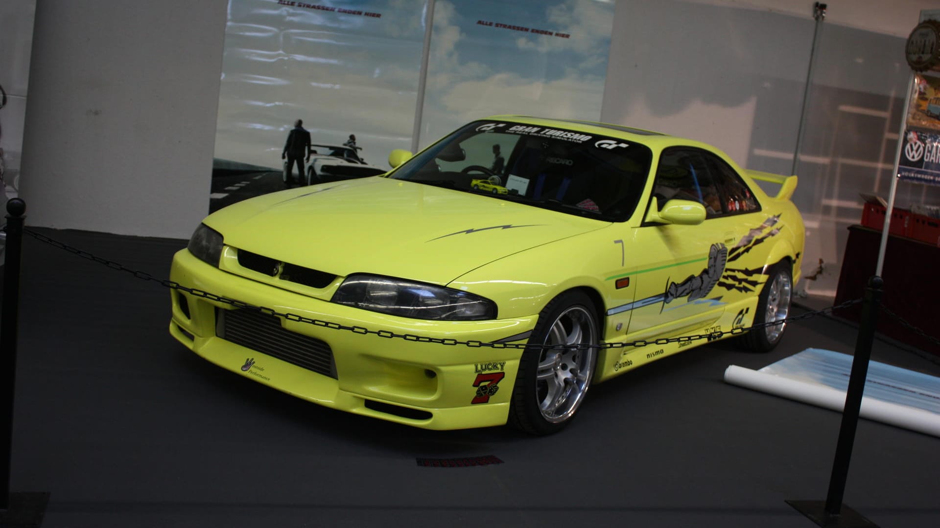 Oder diesen Nissan GT-R Skyline.