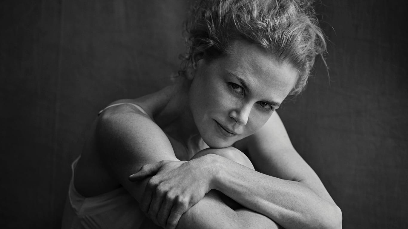 Nicole Kidman findet es wichtig, auch ungeschminkt auf die Straße zu gehen: "Das steht für den Mut, man selbst zu sein. Ein Inbegriff für Selbstbewusstsein." Auch ihr Ehemann Keith Urban fände es schöner, wenn sie kein Make-up trage.